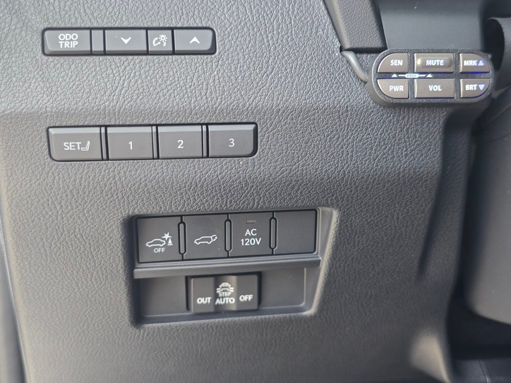 2025 Lexus GX 550 Luxury+