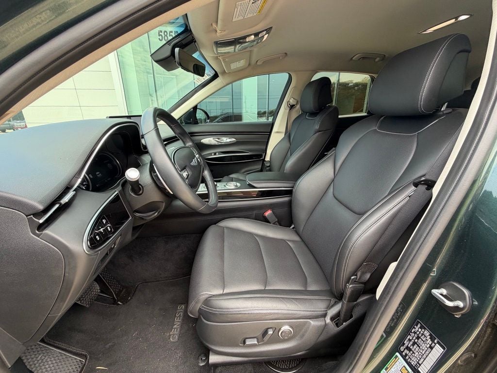 2023 Genesis GV70 2.5T