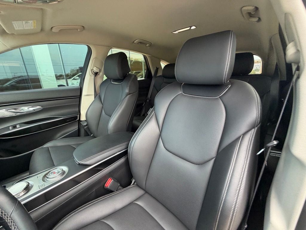 2023 Genesis GV70 2.5T