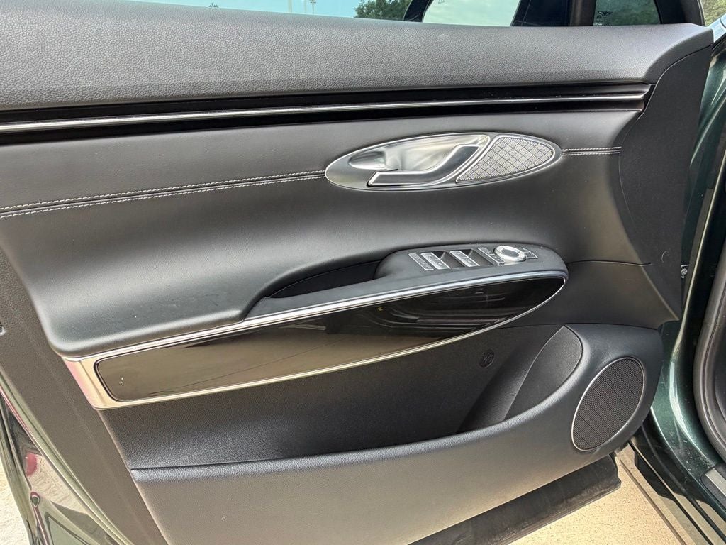 2023 Genesis GV70 2.5T