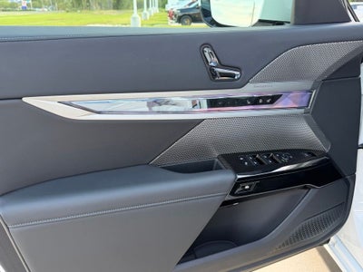 2025 BMW 7 Series 740i xDrive