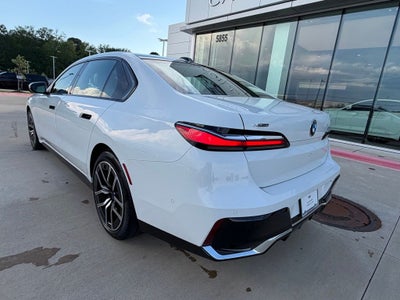 2025 BMW 7 Series 740i xDrive