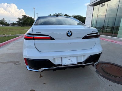 2025 BMW 7 Series 740i xDrive