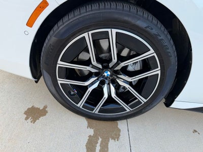 2025 BMW 7 Series 740i xDrive