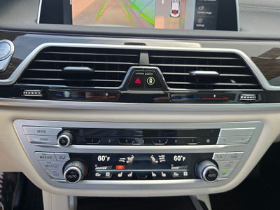 2021 BMW 7 Series 740i