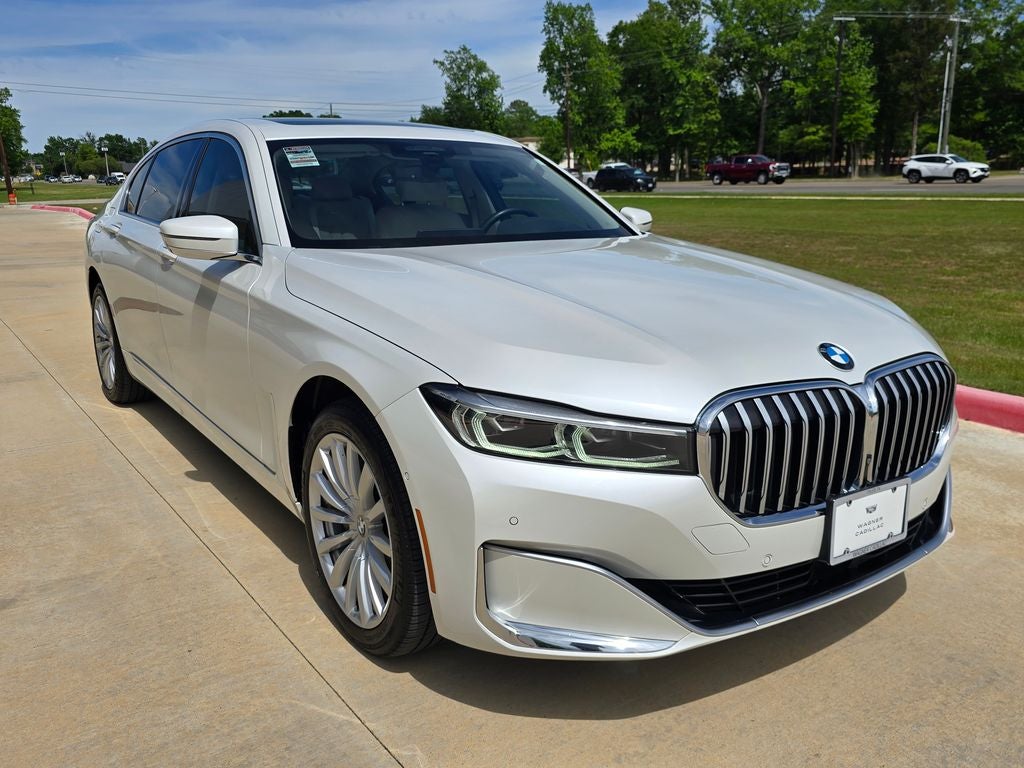 2021 BMW 7 Series 740i