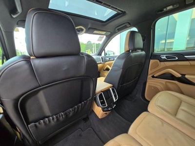 2016 Porsche Cayenne Base