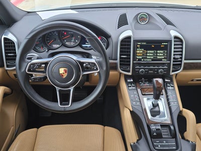 2016 Porsche Cayenne Base