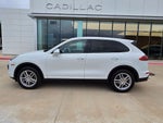 2016 Porsche Cayenne Base