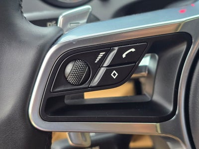 2016 Porsche Cayenne Base