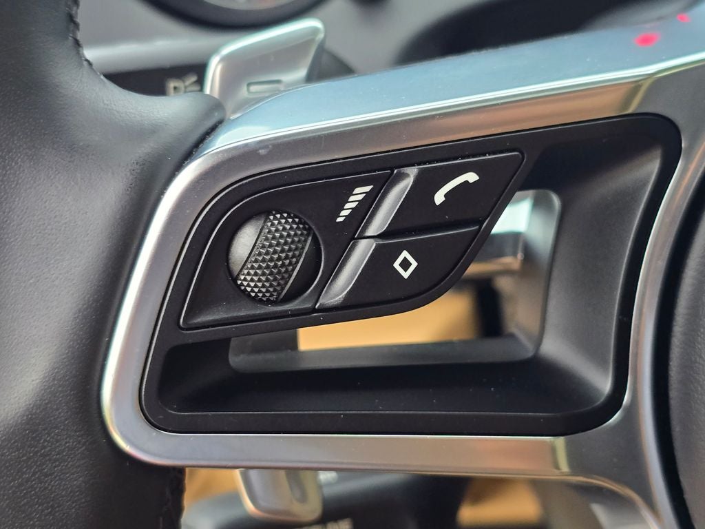 2016 Porsche Cayenne Base