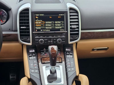 2016 Porsche Cayenne Base