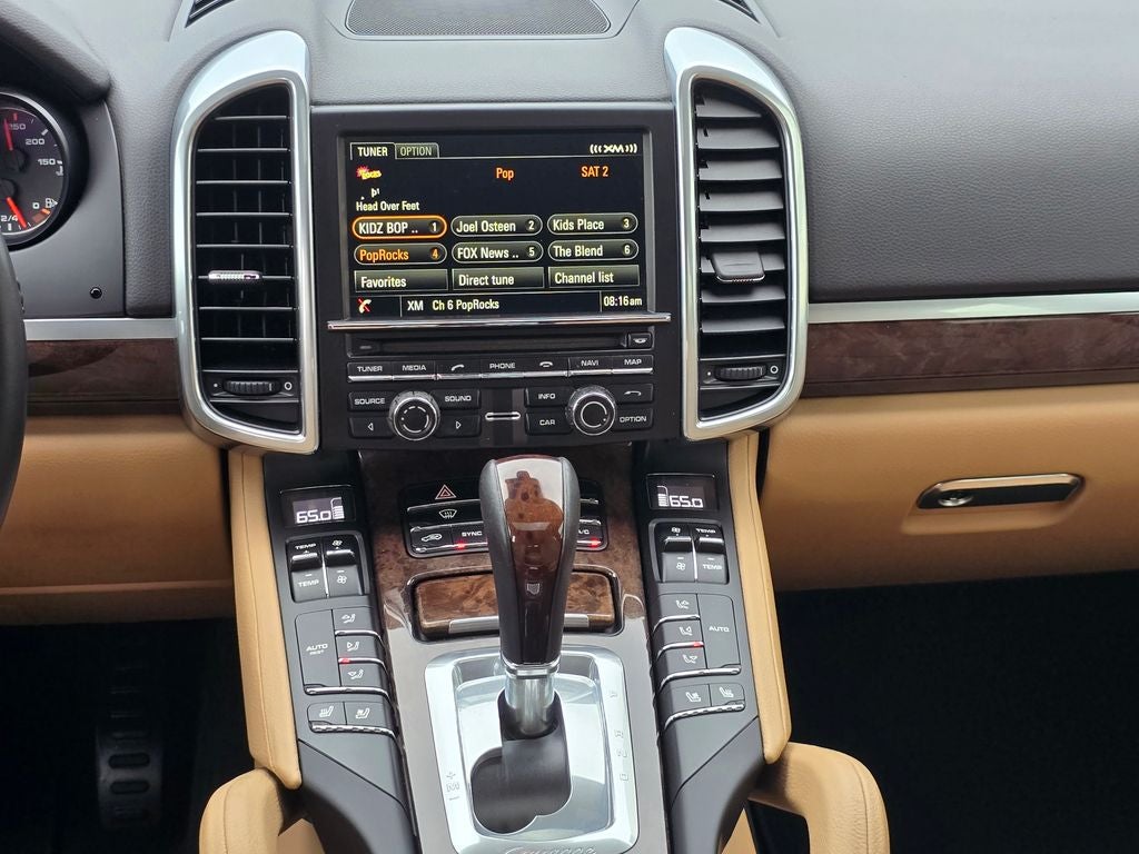 2016 Porsche Cayenne Base