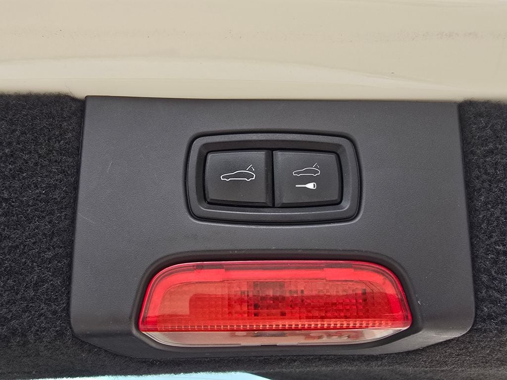 2016 Porsche Cayenne Base