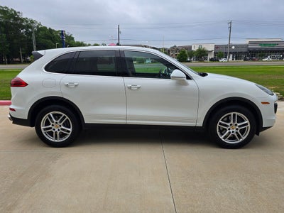 2016 Porsche Cayenne Base