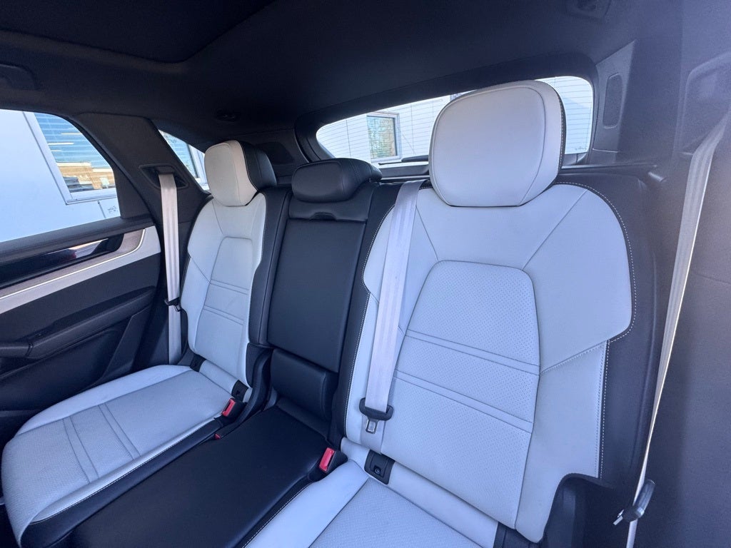 2024 Porsche Cayenne S