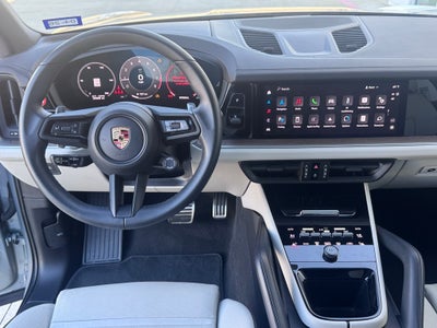 2024 Porsche Cayenne S
