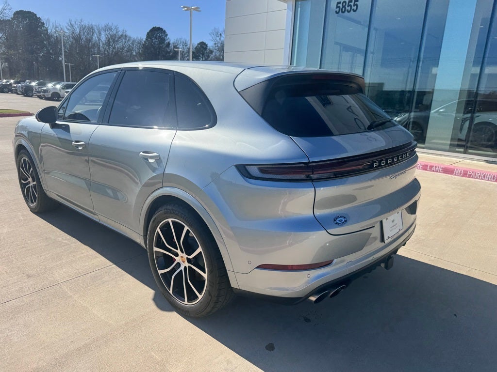 2024 Porsche Cayenne S